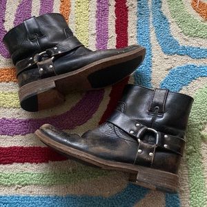 FRYE Women’s Smith Harness Factory Distressed Biker Ankle Boots- 7B